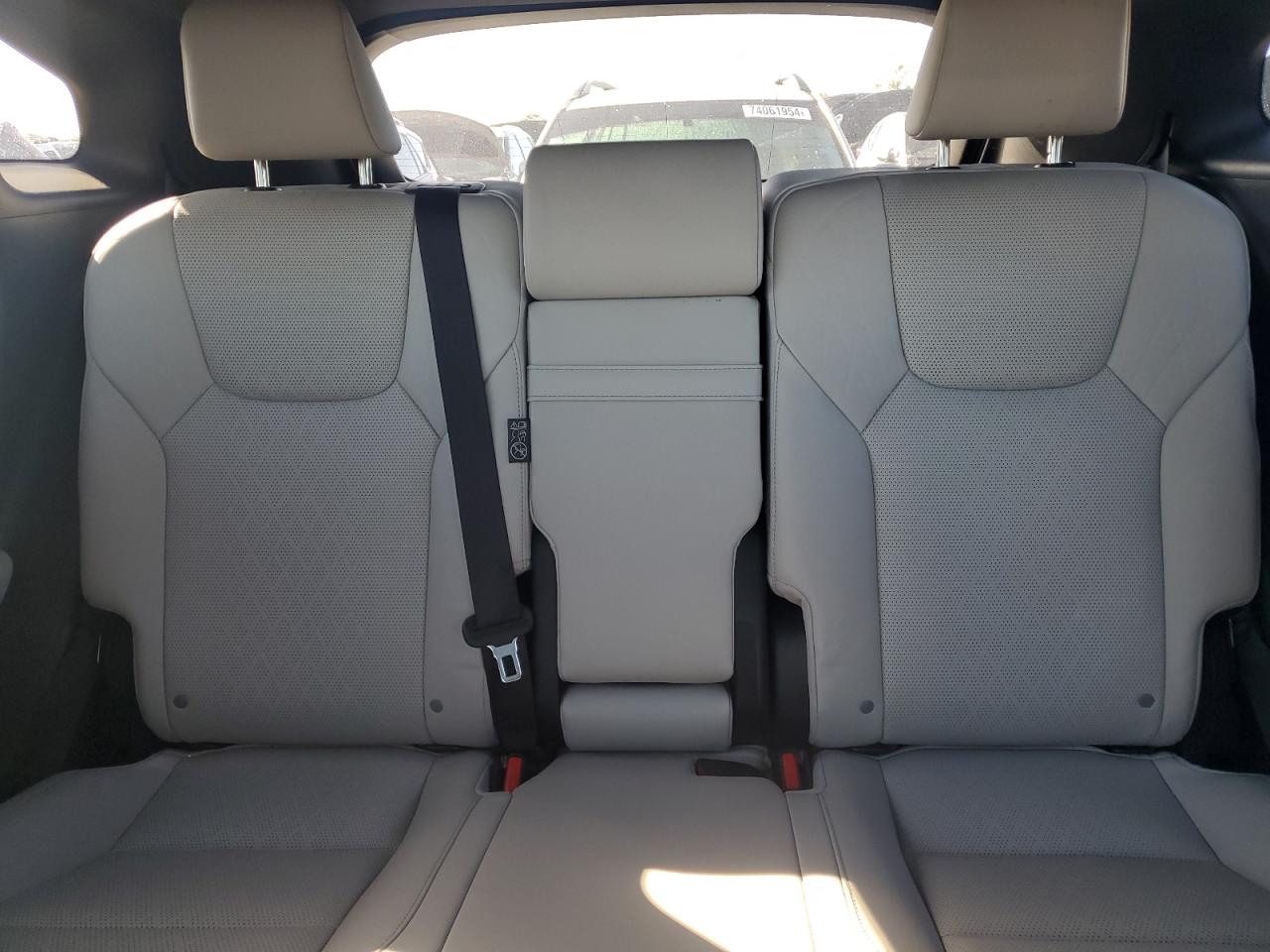 2023 Lexus RX - Image 10