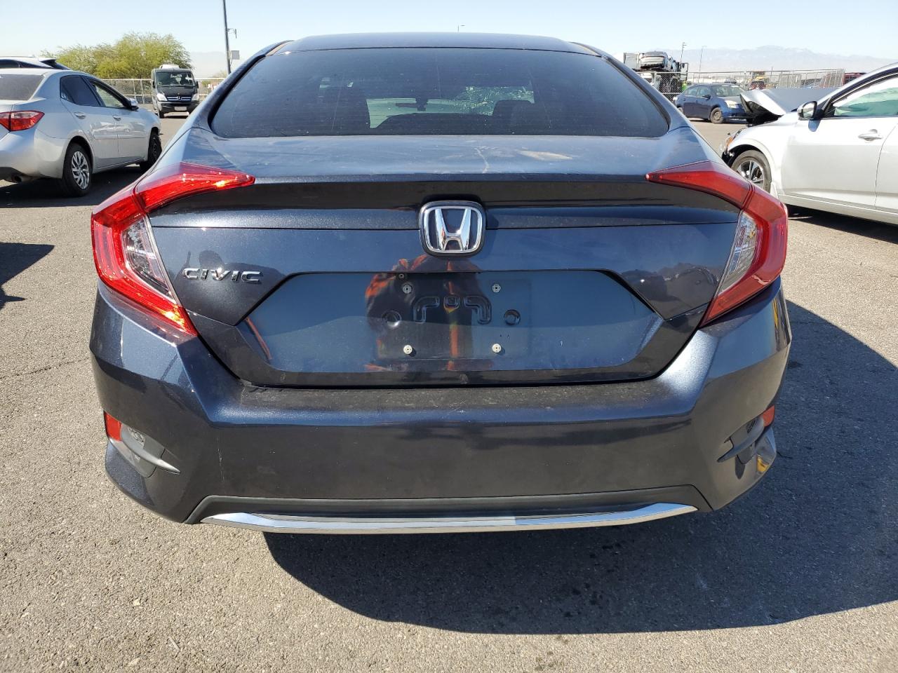 2HGFC2F63KH527653 2019 Honda Civic Lx