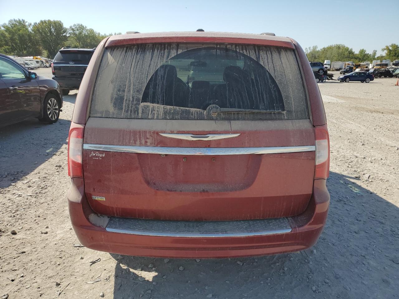 2C4RC1BG2ER399425 2014 Chrysler Town & Country Touring