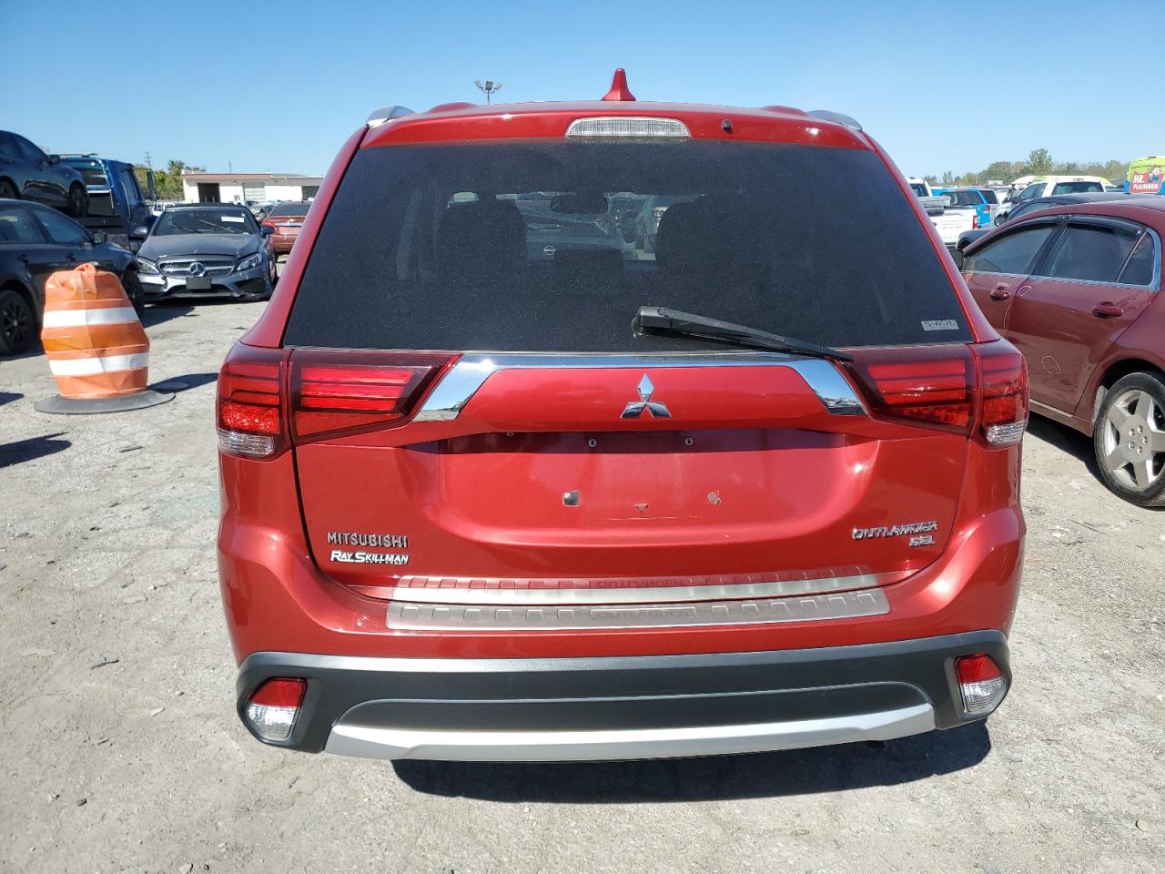 3GNAXJEV5JS599683 2018 Chevrolet Equinox Lt