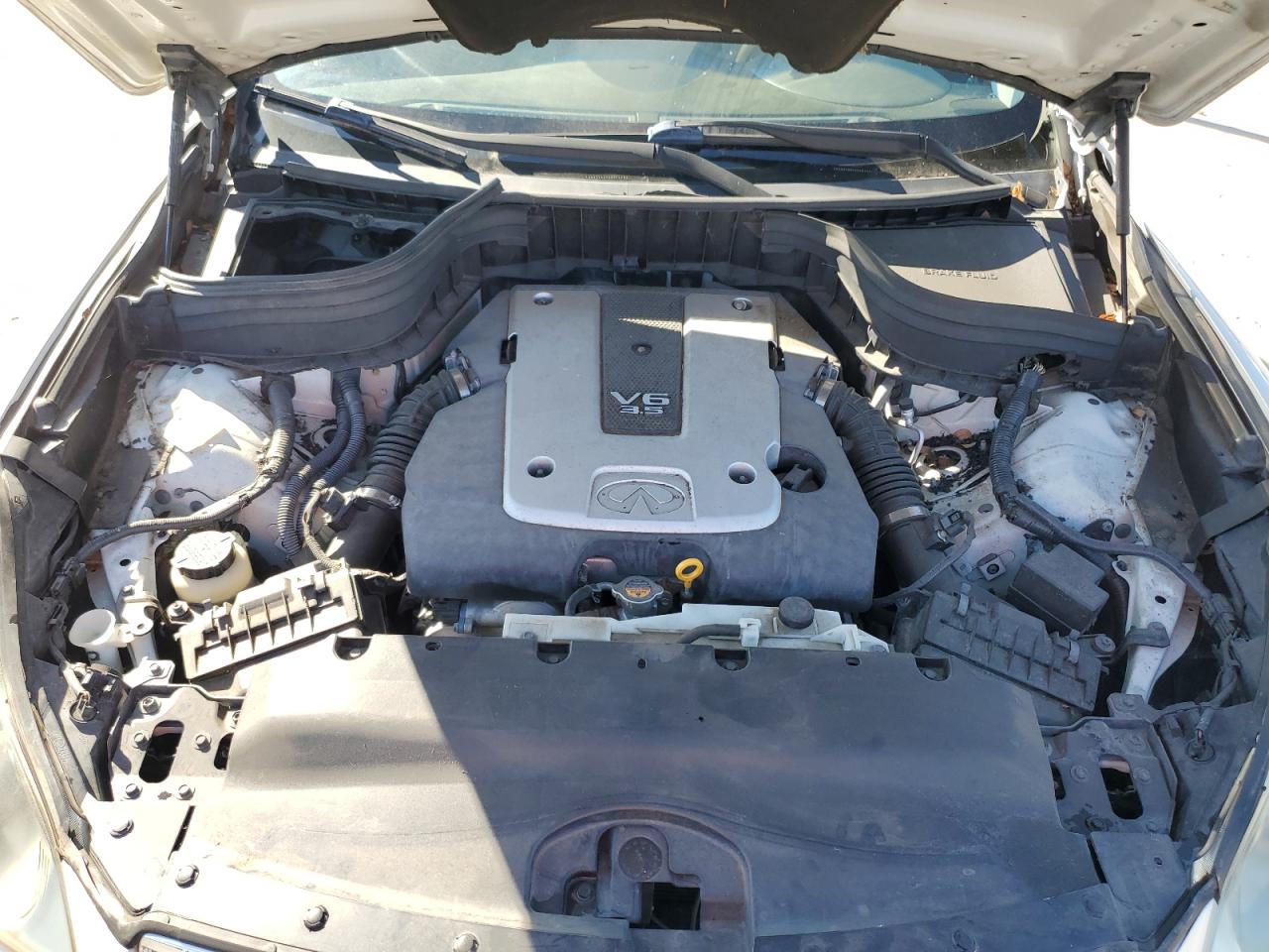 2010 Infiniti EX - Image 12