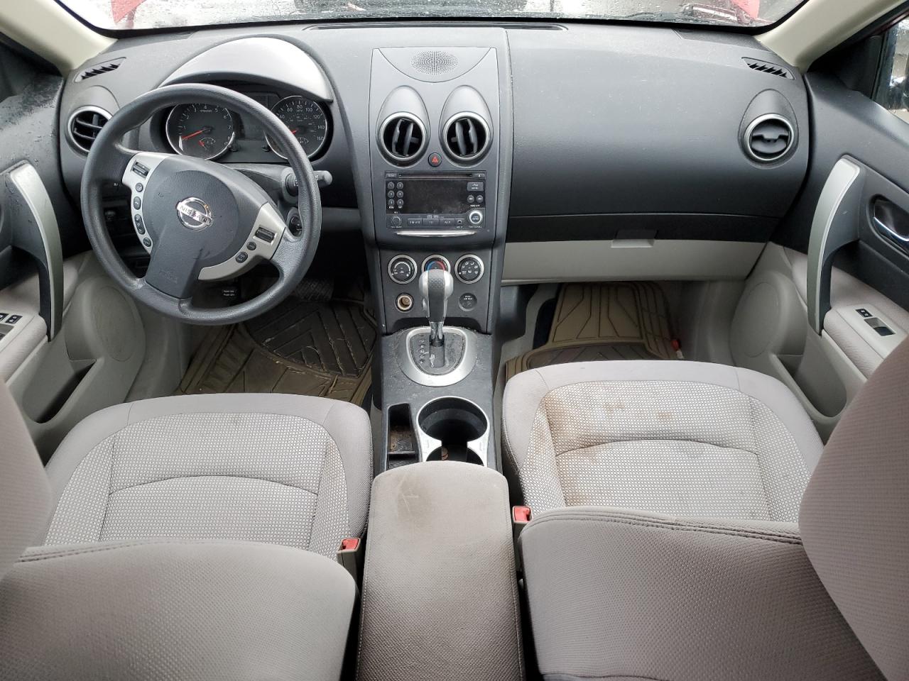 2011 Nissan Rogue - Image 8