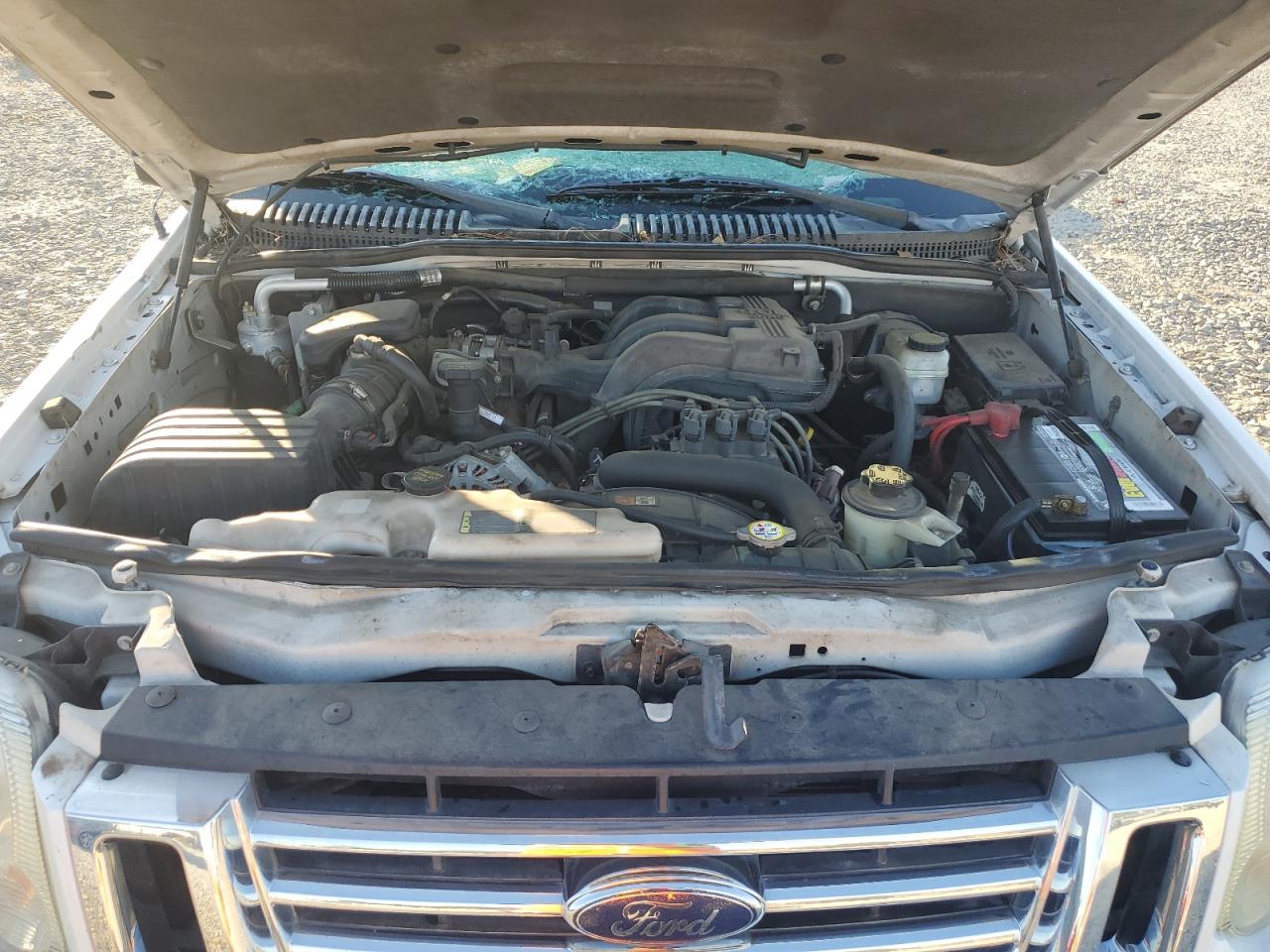 2010 Ford Explorer - Image 12