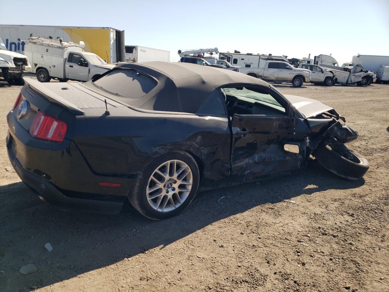 2012 Ford Mustang - Image 3