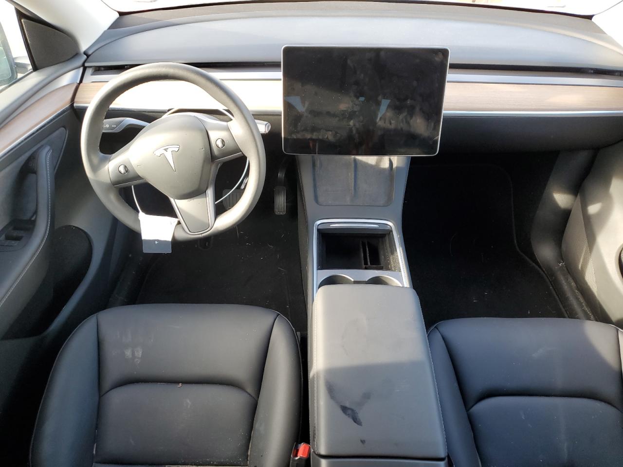 7SAYGDED7RF009376 2024 Tesla Model Y