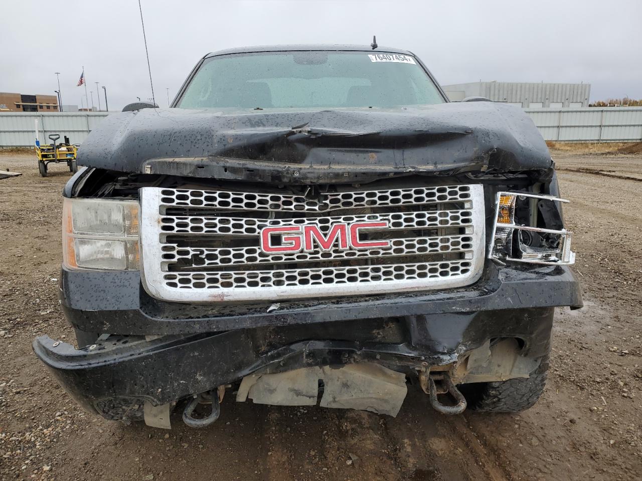 2011 GMC Sierra - Image 5