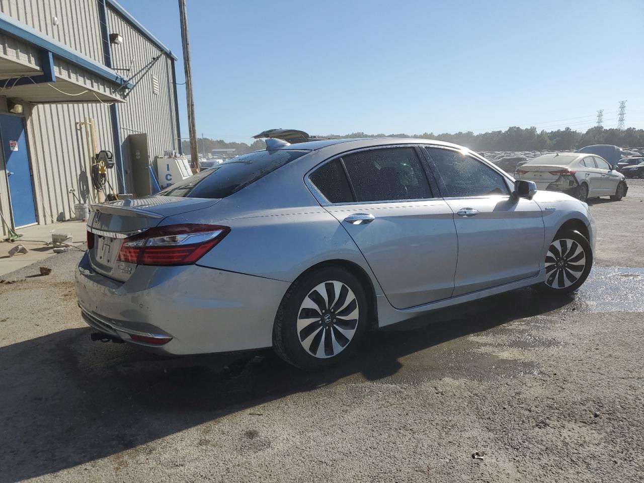 2017 Honda Accord - Image 3