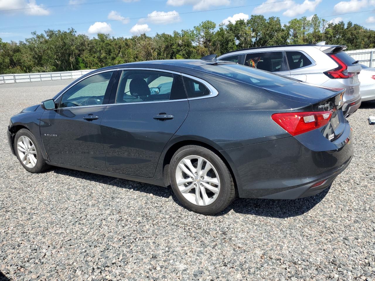 1G1ZD5ST0JF235747 2018 CHEVROLET MALIBU - Image 2