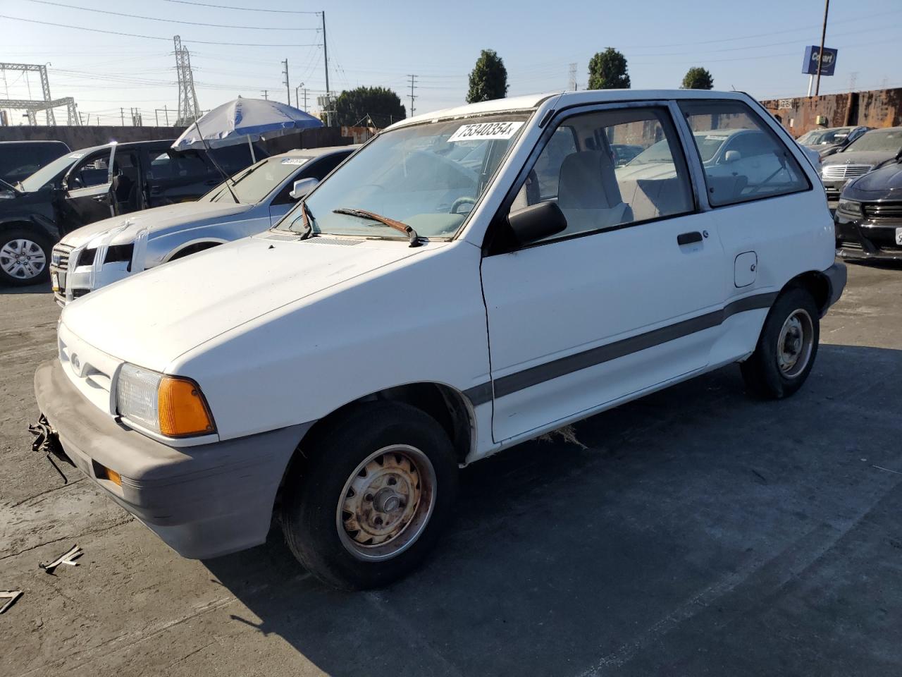 KNJPT06H1L6114638 1990 Ford Festiva L Plus