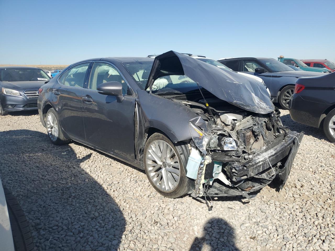 2015 Lexus ES - Image 4