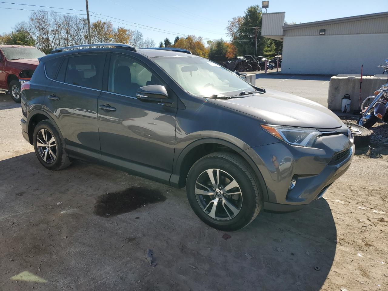 2016 Toyota RAV 4 - Image 4