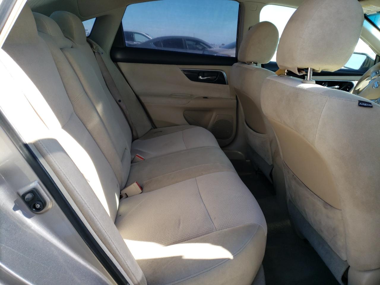 2013 Nissan Altima - Image 10