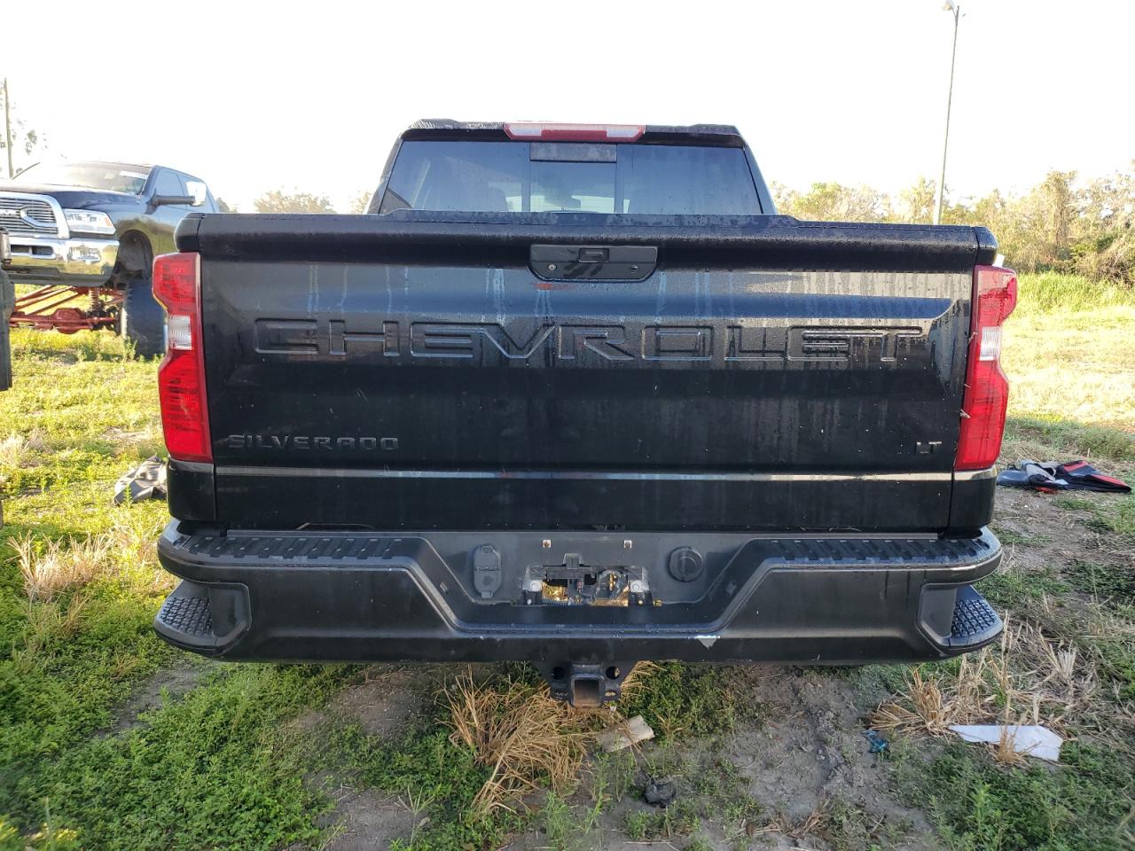 2019 Chevrolet Silverado - Image 6
