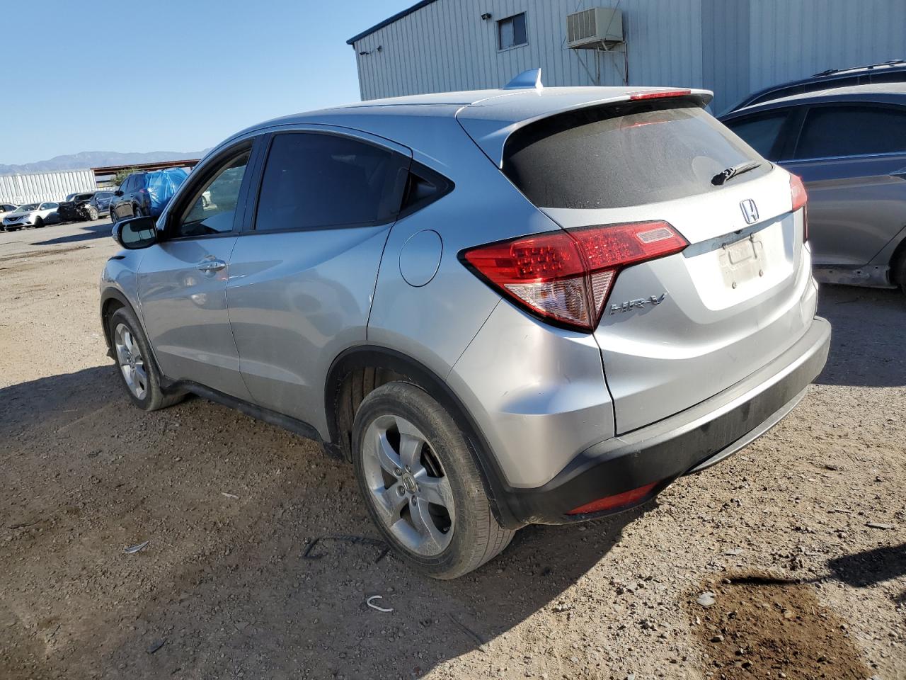 VIN 3CZRU5H51GM745236 2016 HONDA HR-V no.2