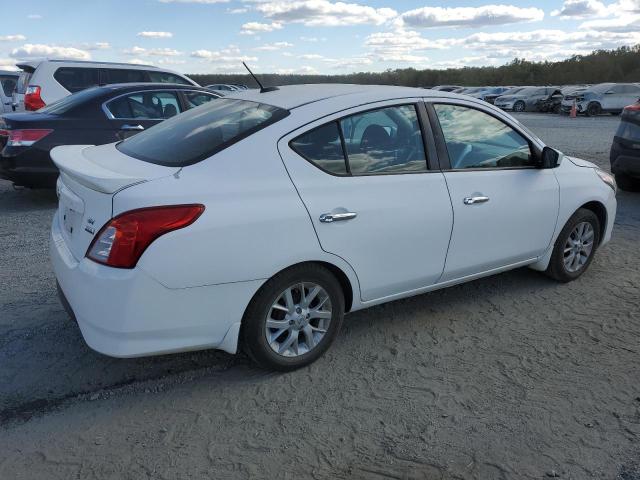  NISSAN VERSA 2017 White