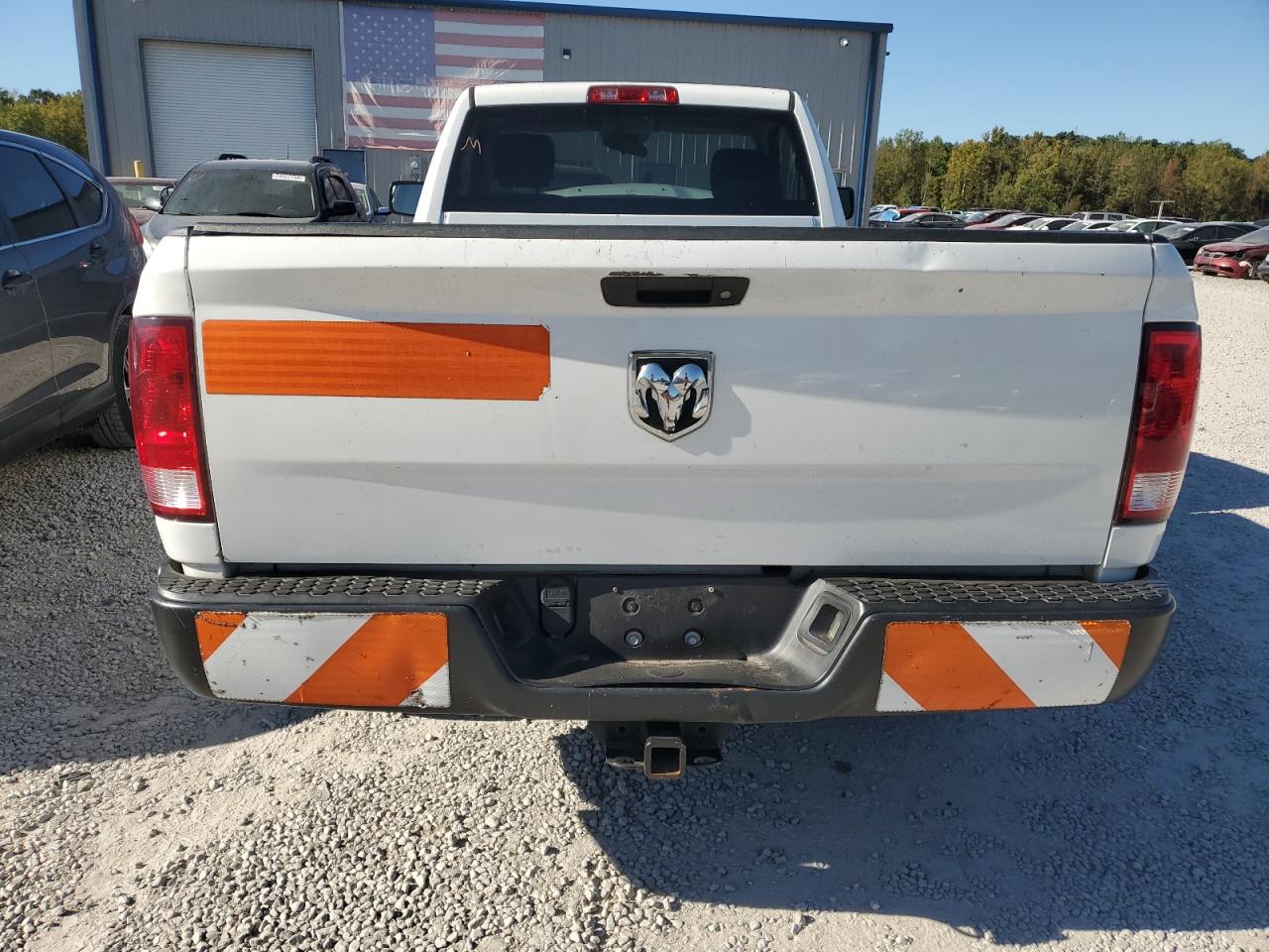 2017 Ram 1500 St VIN: 3C6JR6DG1HG555641 Lot: 75017774