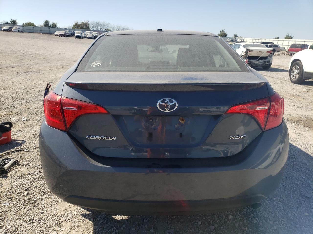 VIN 2T1BURHE1JC974434 2018 TOYOTA COROLLA no.6