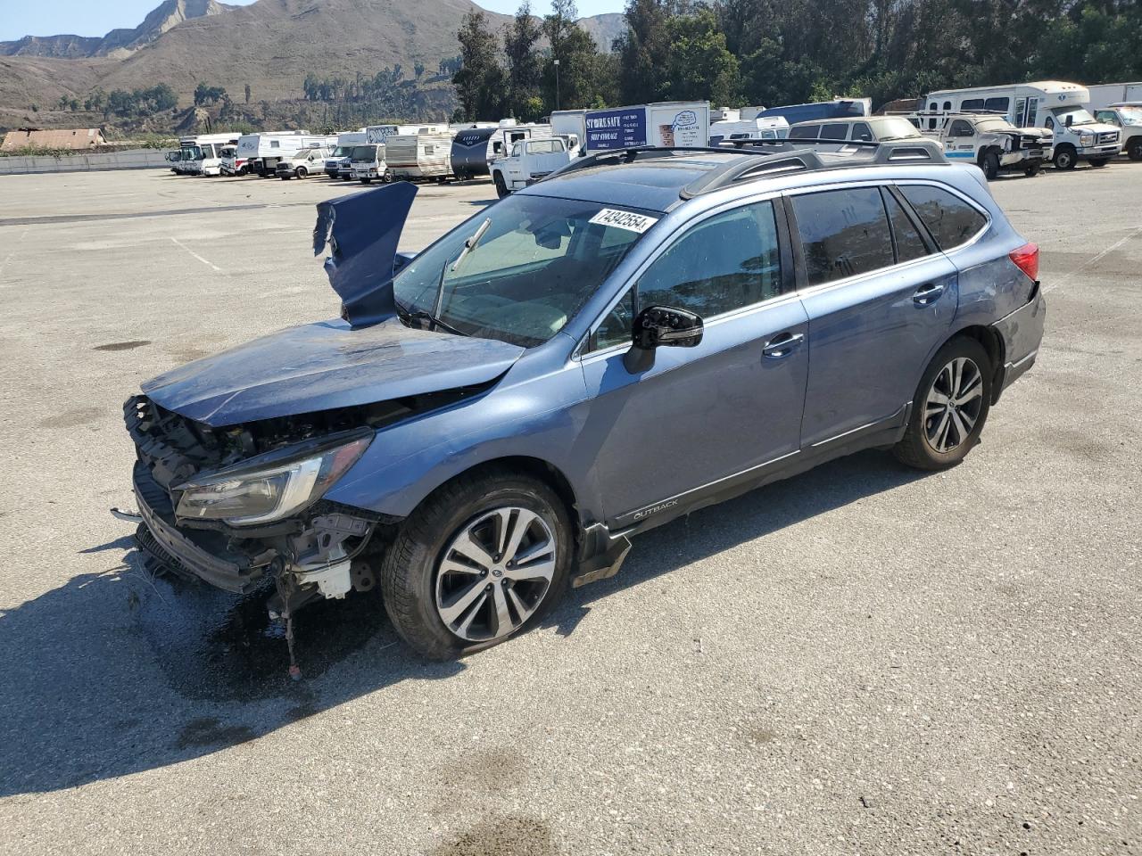 4S4BSENC6J3322351 2018 Subaru Outback 3.6R Limited