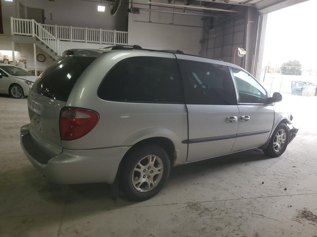 2002 Dodge Grand Caravan Ex VIN: 2B8GP74L62R658658 Lot: 78445544