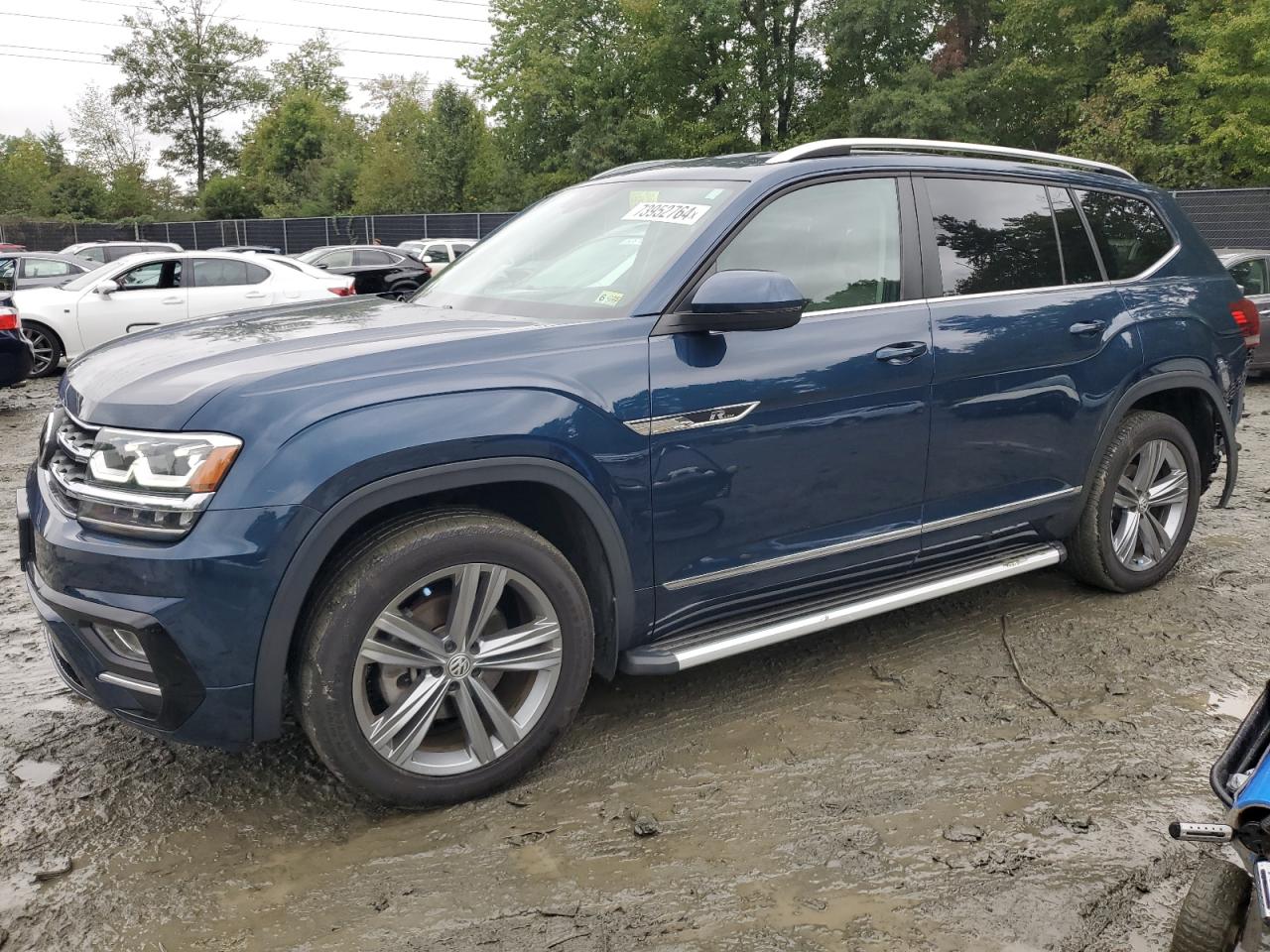 1V2PR2CA6JC574802 2018 VOLKSWAGEN ATLAS - Image 1