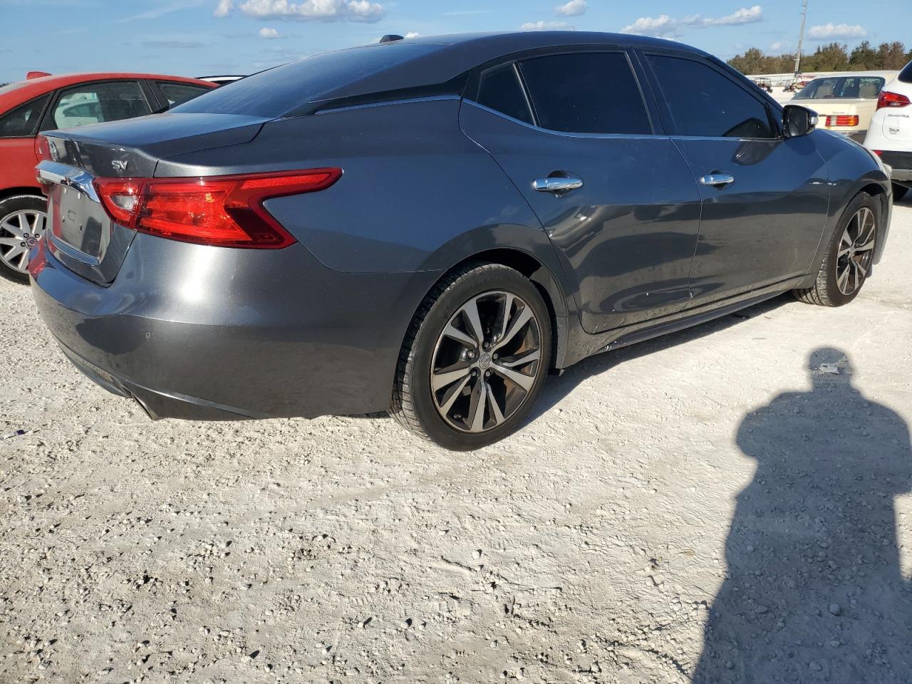 2018 Nissan Maxima - Image 3