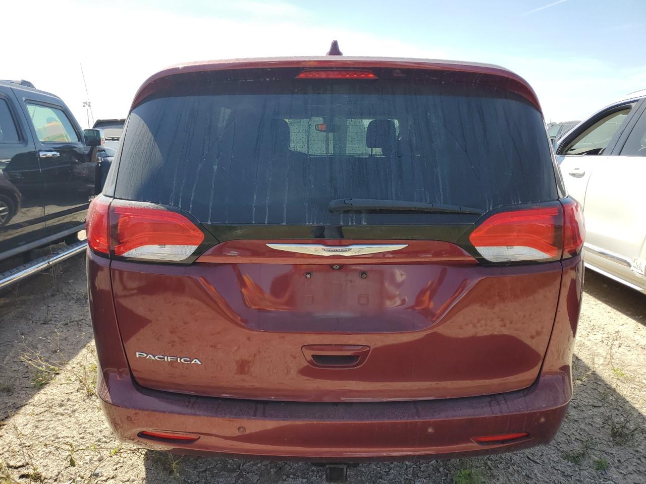 2017 Chrysler Pacifica Touring VIN: 2C4RC1DG5HR509076 Lot: 75117384