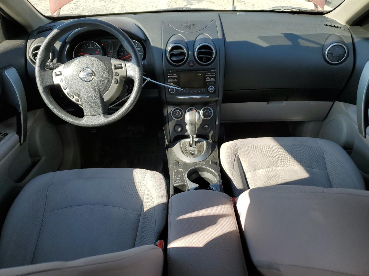 2013 Nissan Rogue - Image 8