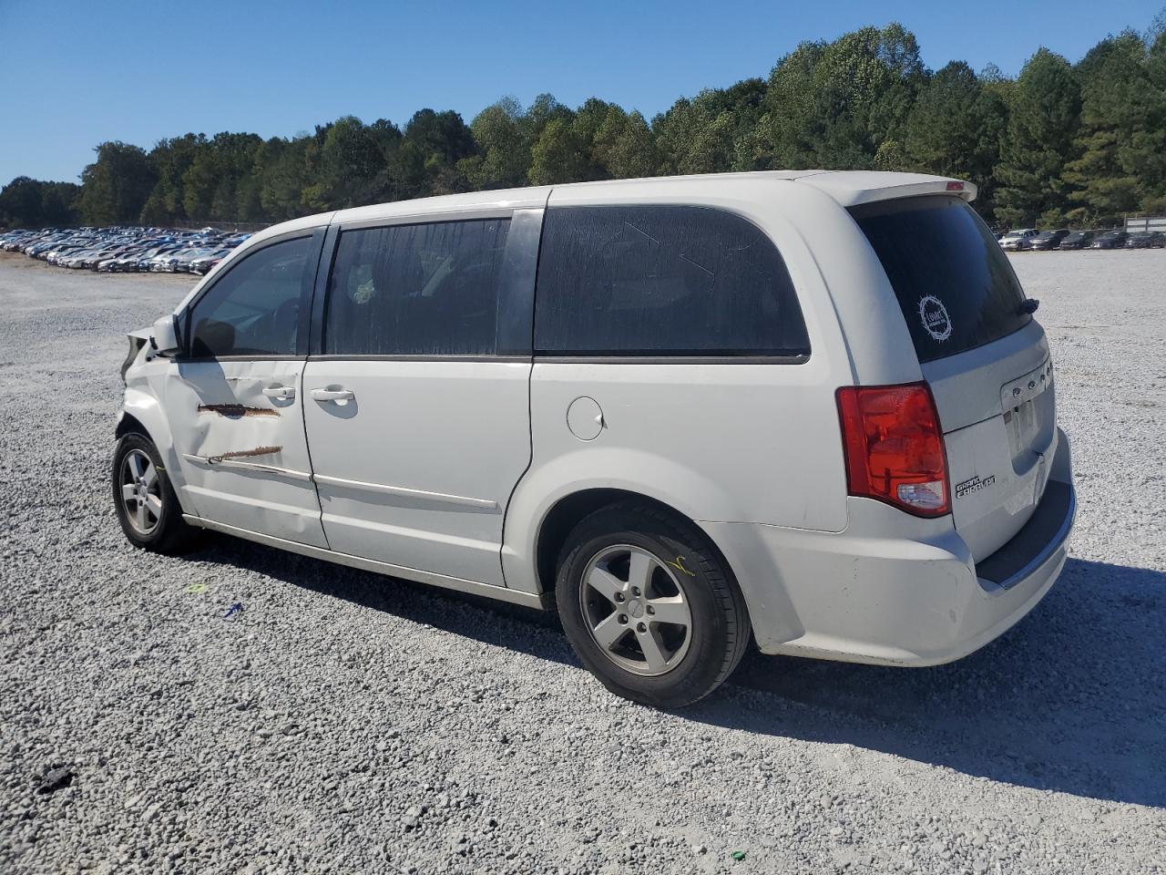 2012 Dodge Caravan - Image 2