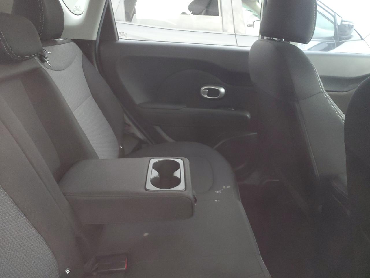 2019 Kia Soul - Image 10