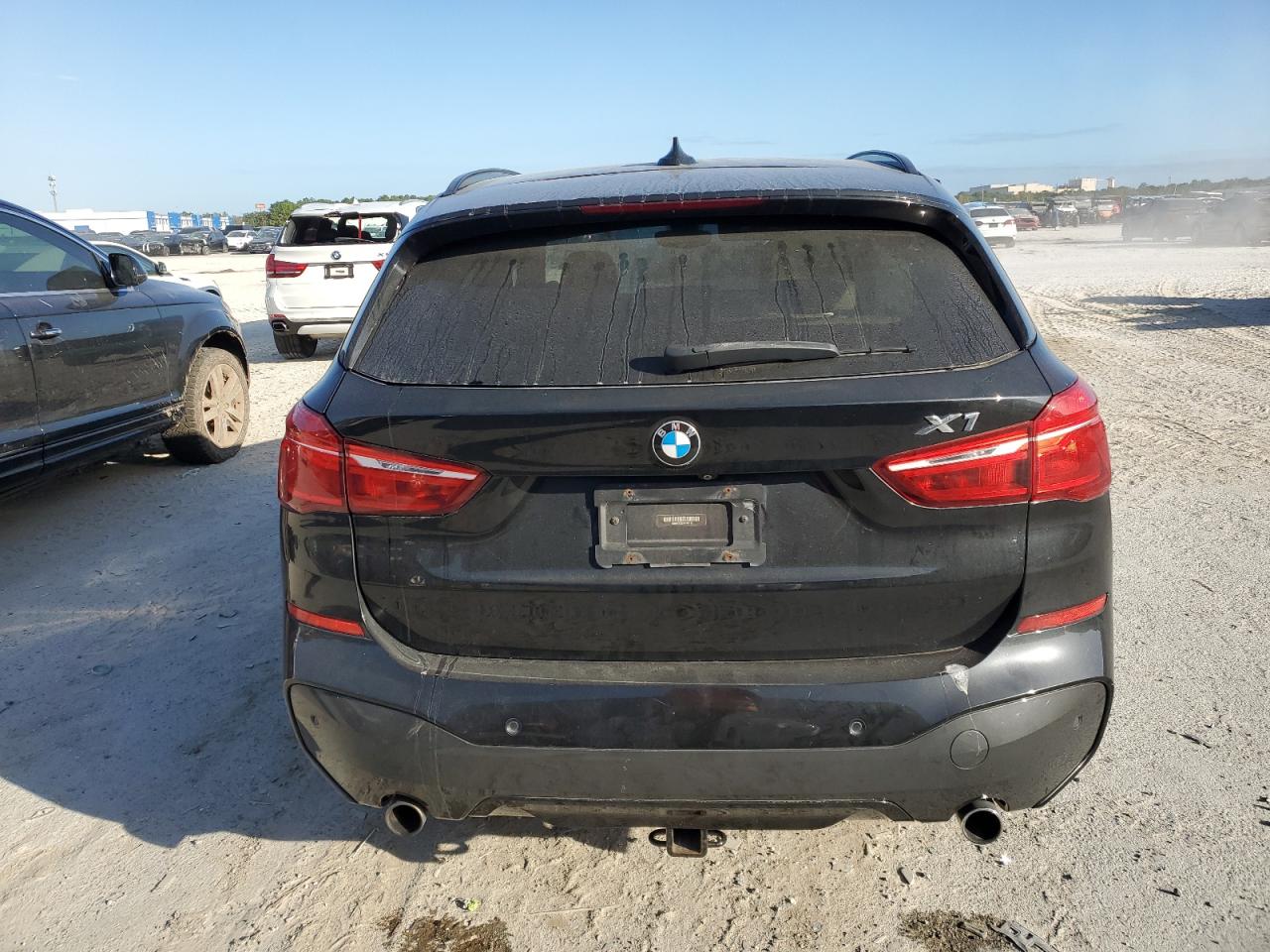 WBXHT3C32H5F68112 2017 BMW X1 xDrive28I