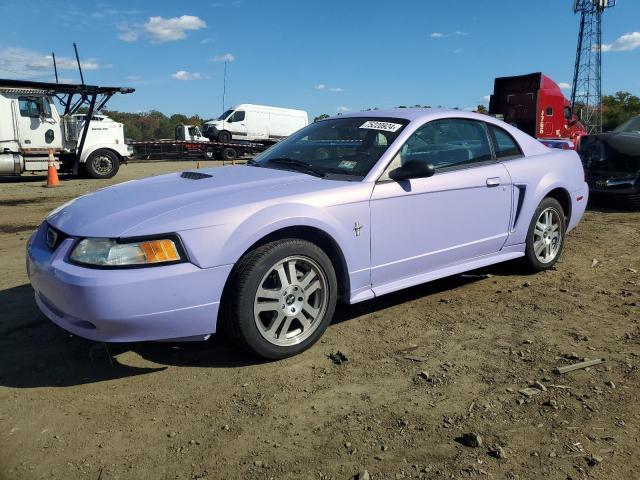 2000 Ford Mustang 