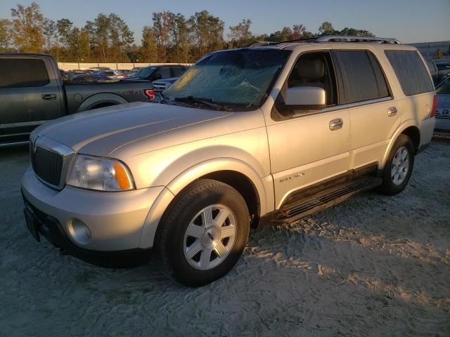 2004 Lincoln Navigator 