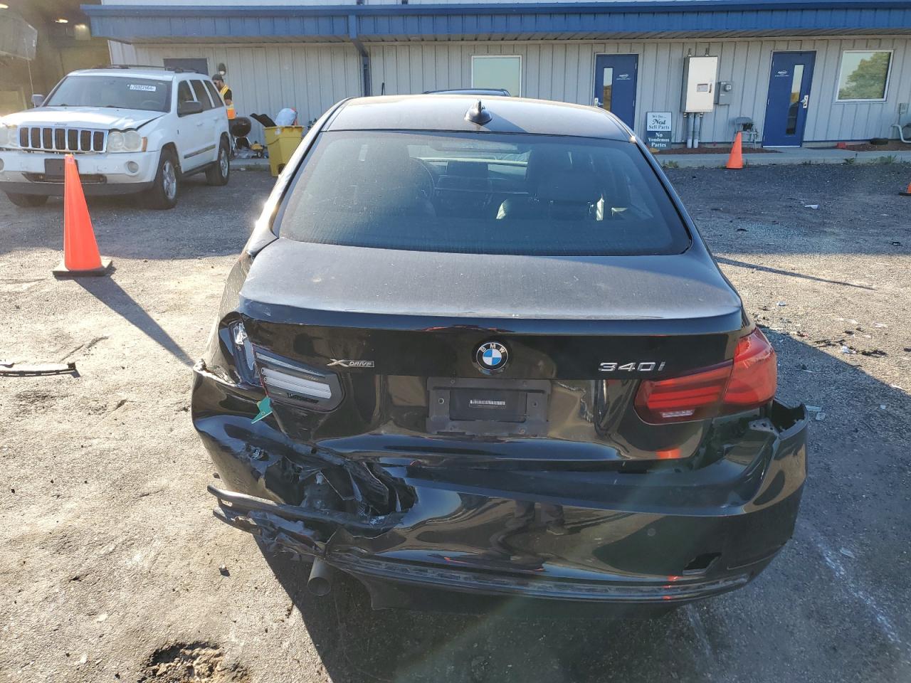 2018 BMW 340 Xi VIN: WBA8B7G52JNU95374 Lot: 76673364