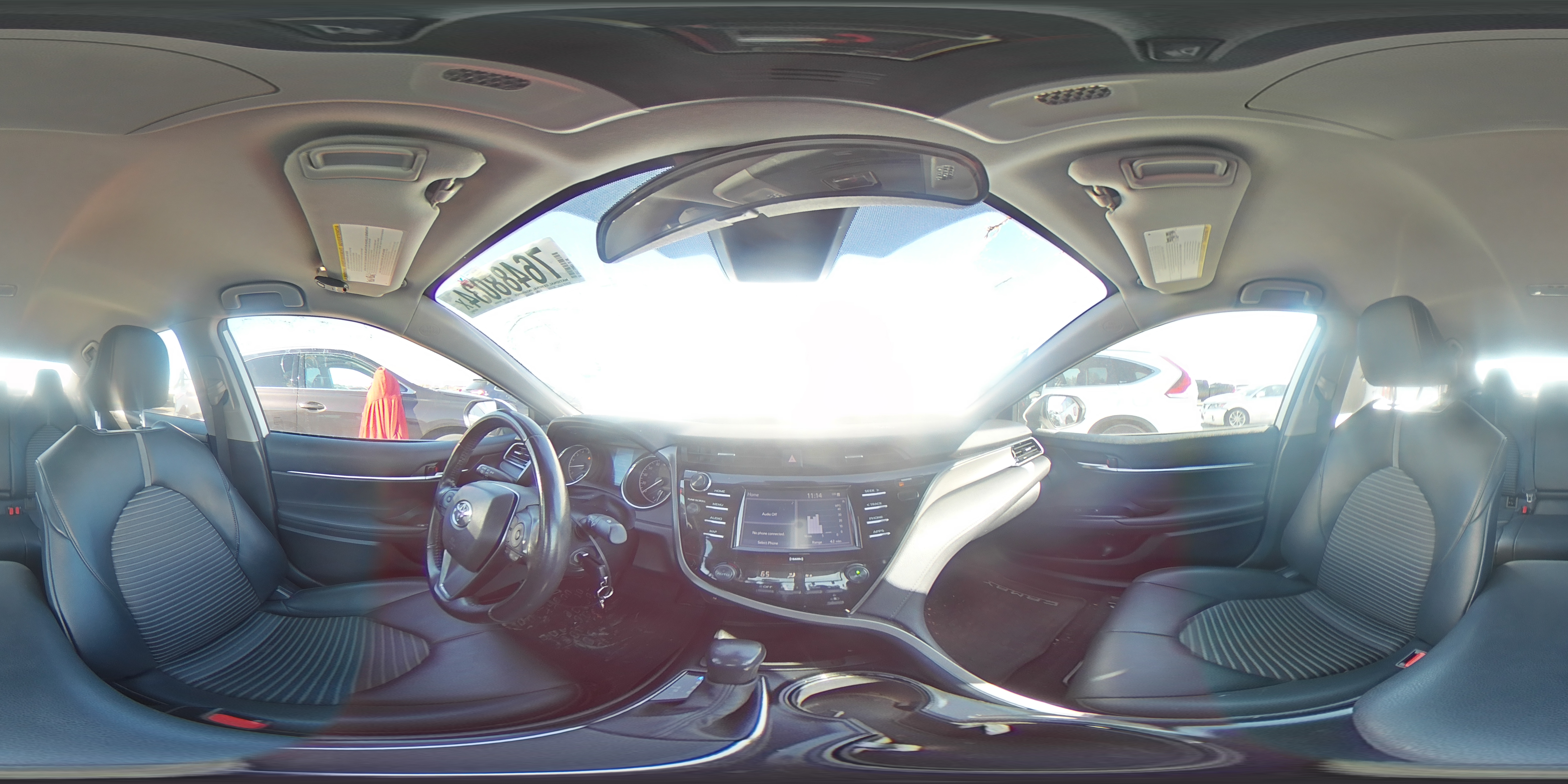 2020 Toyota Camry - Image 13