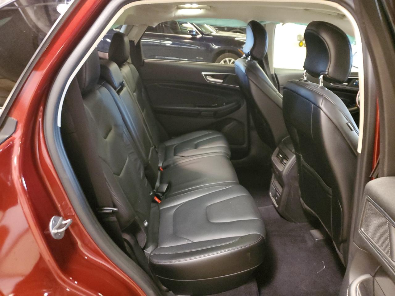2015 Ford Edge - Image 11
