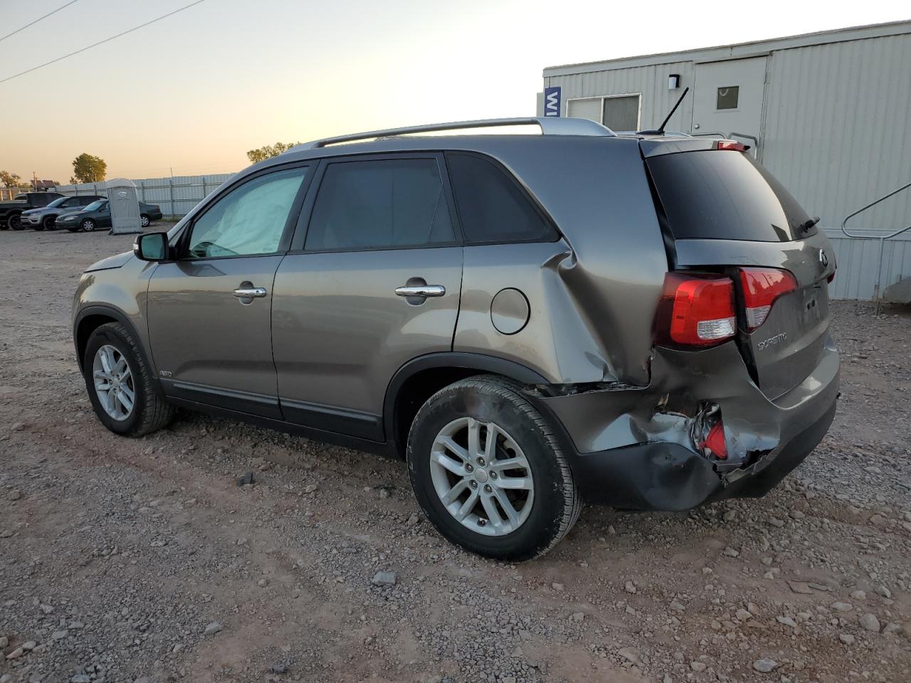 2015 Kia Sorento - Image 2