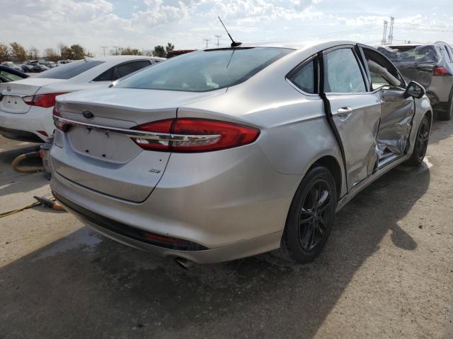  FORD FUSION 2018 Серебристый