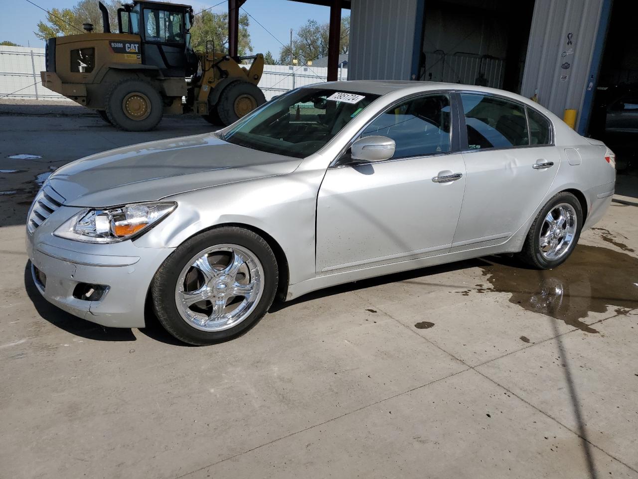 2011 Hyundai Genesis - Image 1