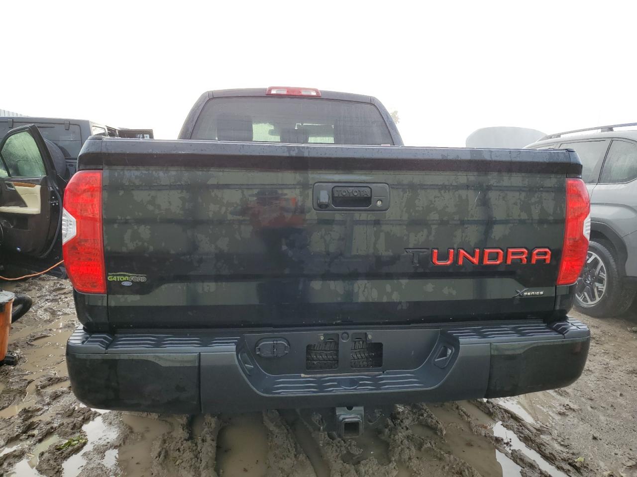 5TFRY5F19KX250232 2019 Toyota Tundra Double Cab Sr