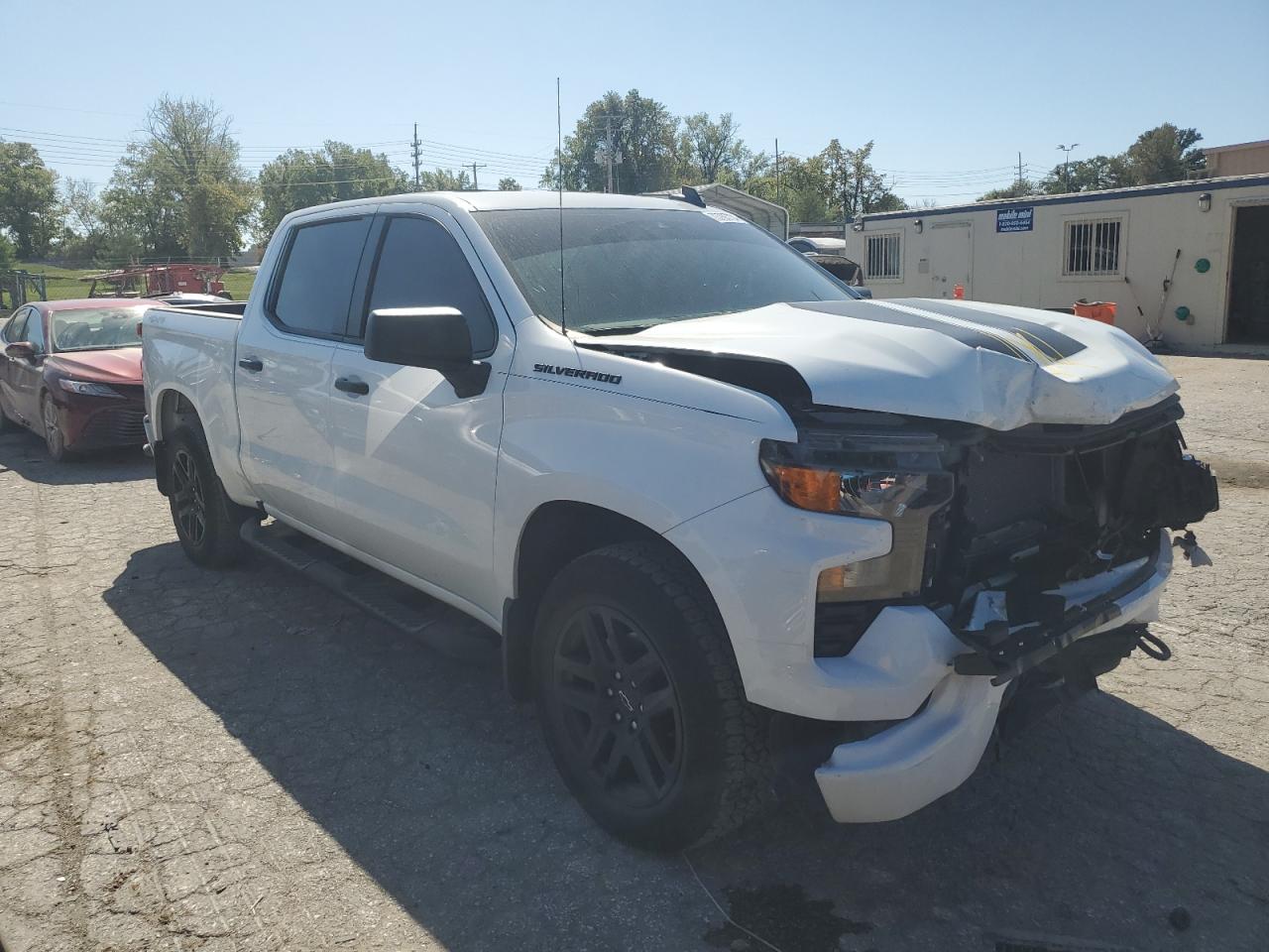 2023 Chevrolet Silverado - Image 4