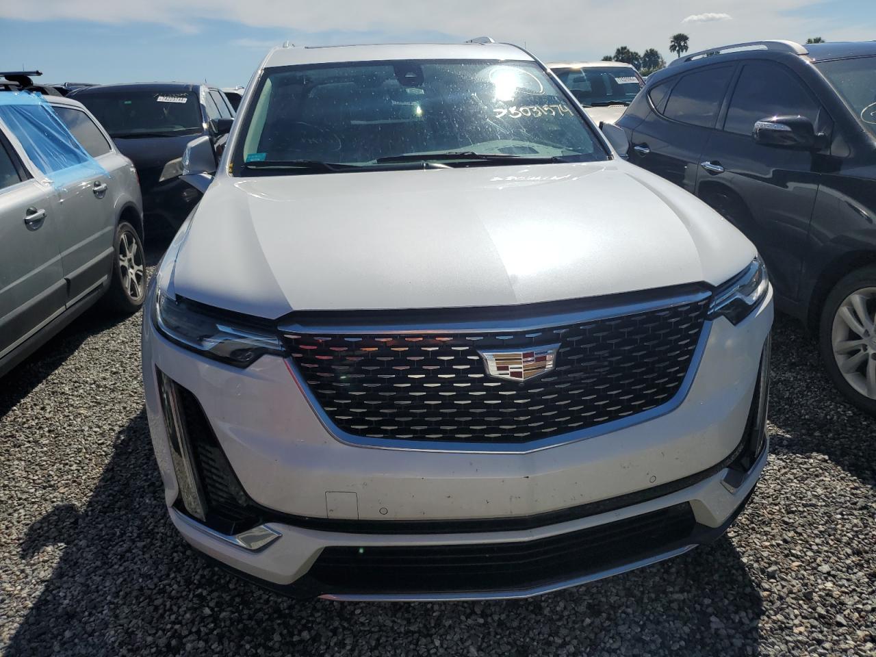 2022 Cadillac XT6 - Image 5