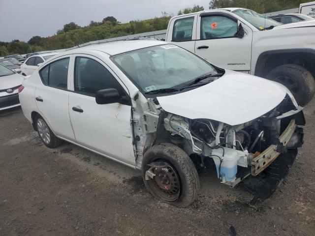 Sedans NISSAN VERSA 2013 Biały