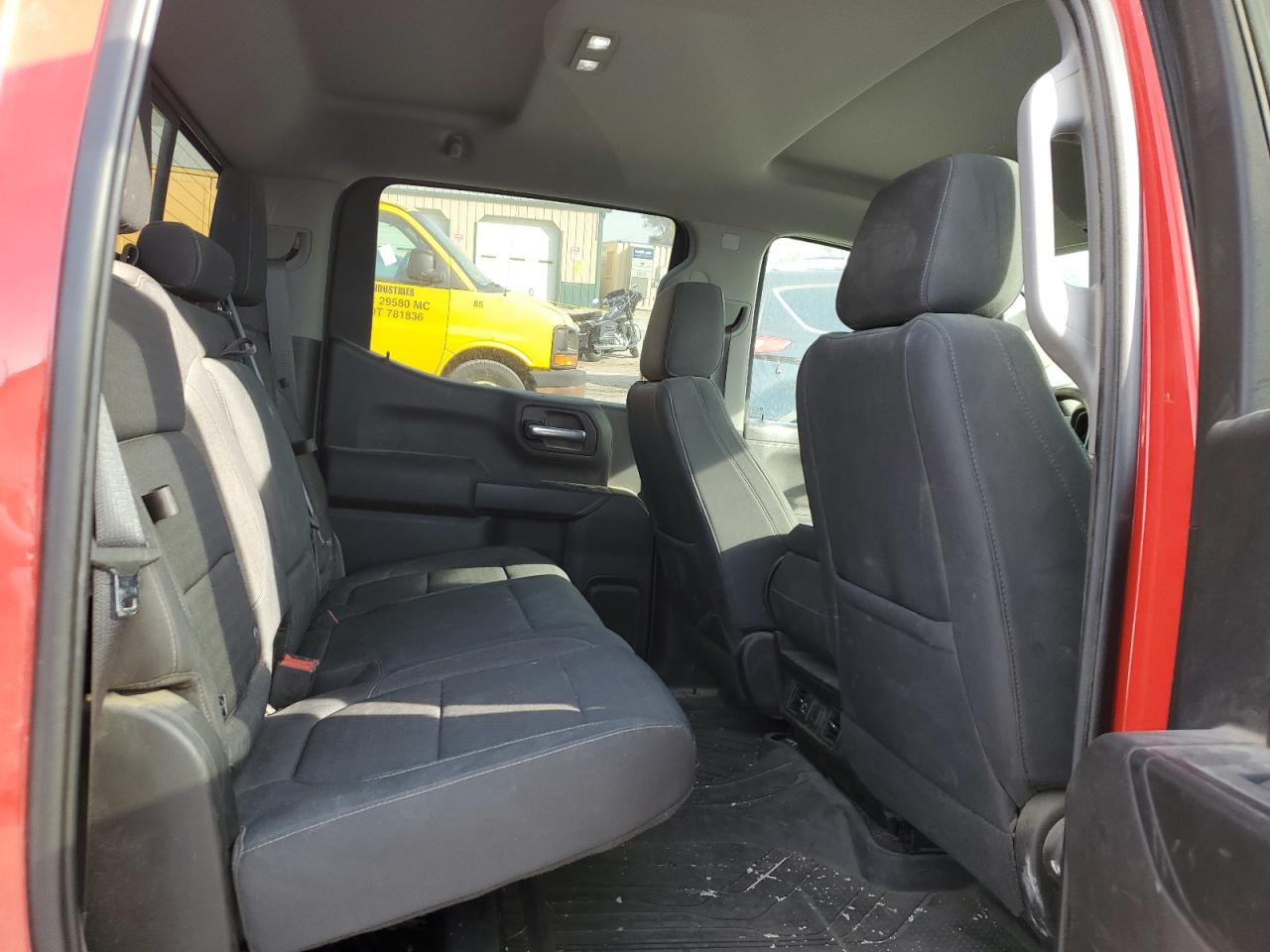 2019 Chevrolet Silverado - Image 10