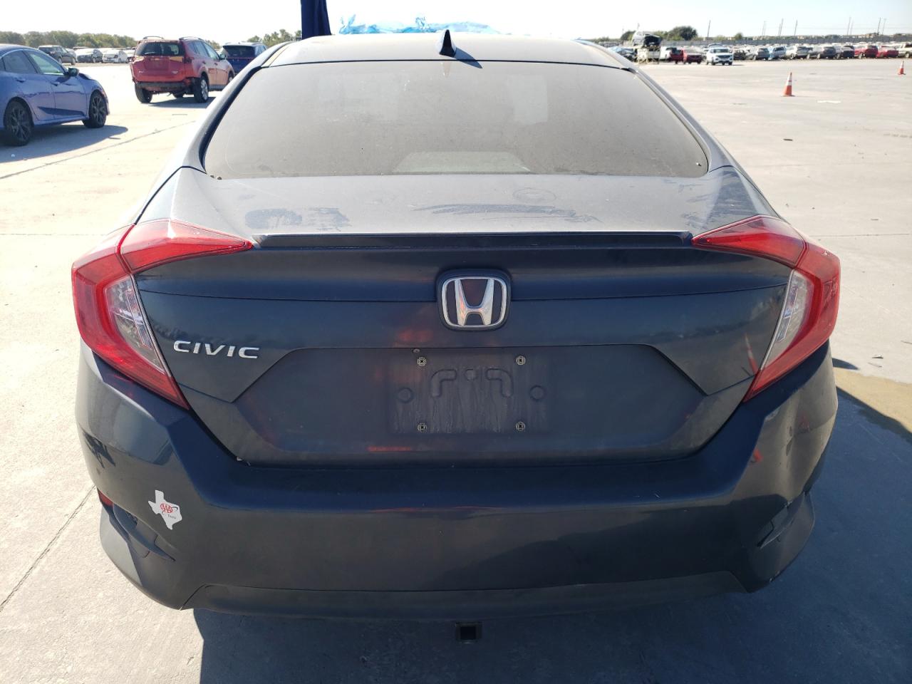 JHMFC1F35JX011897 2018 Honda Civic Ex