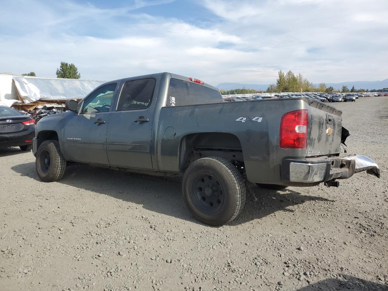 2011 Chevrolet Silverado - Image 2