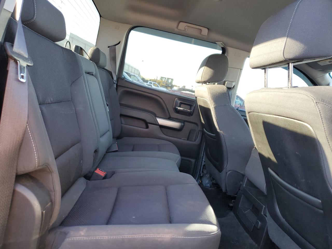 2014 Chevrolet Silverado - Image 11