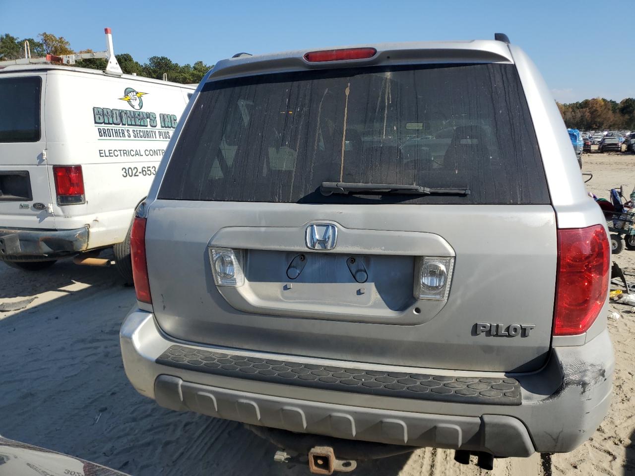 2004 Honda Pilot Ex VIN: 2HKYF18494H555939 Lot: 77810644