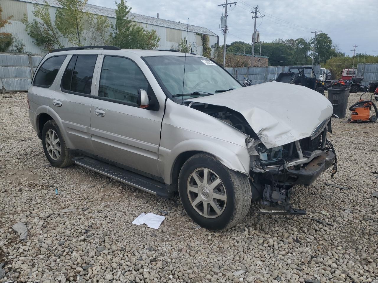 2004 Buick Rainer - Image 4