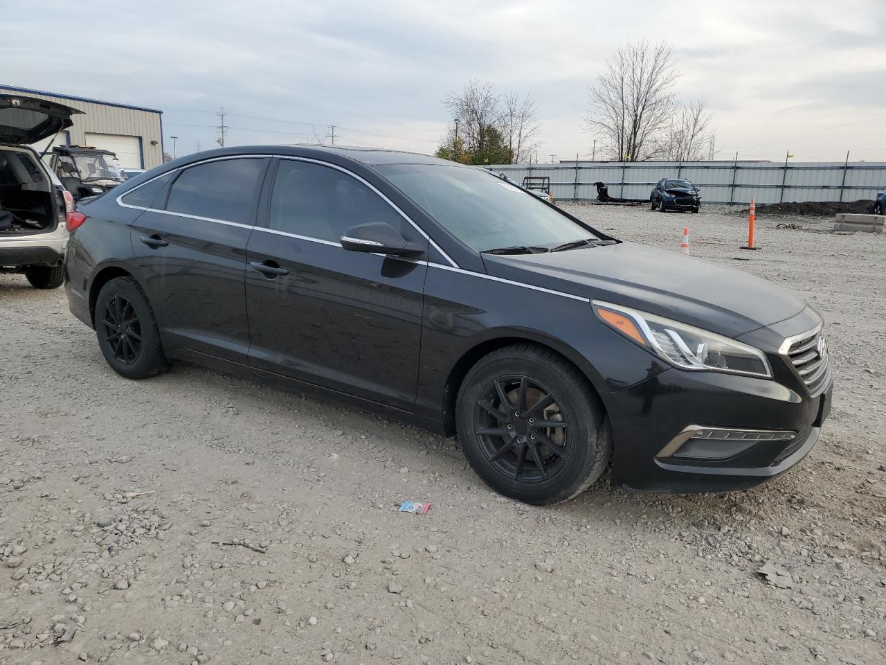 2015 Hyundai Sonata - Image 4