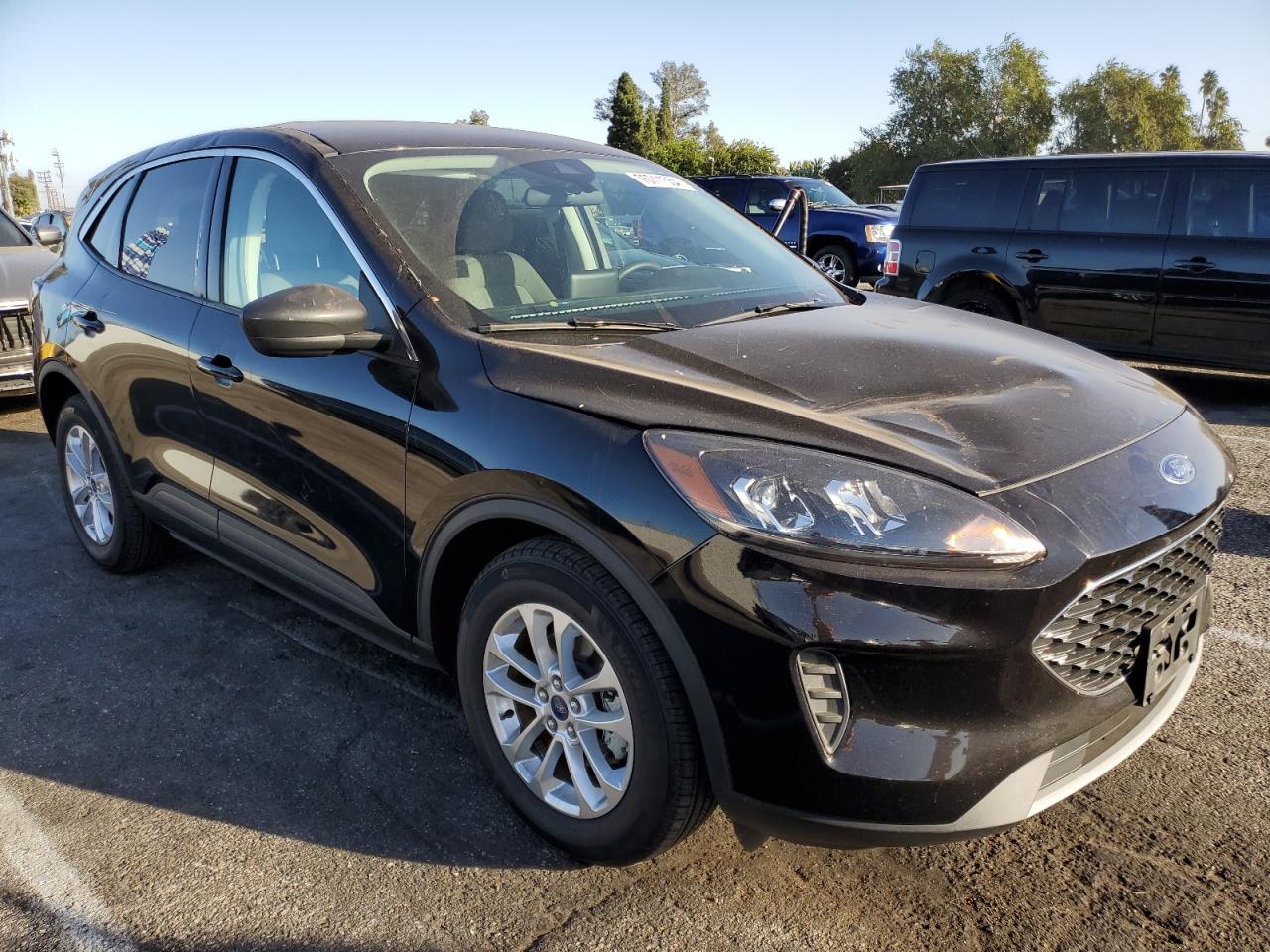 2022 Ford Escape - Image 4
